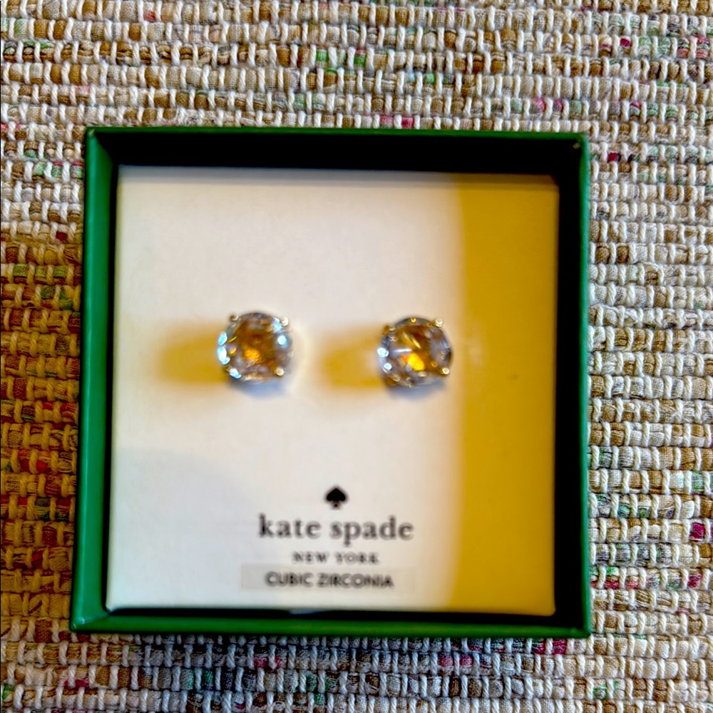 Kate Spade Silver Cubic Zirconia Stud Earrings New Without tags.
